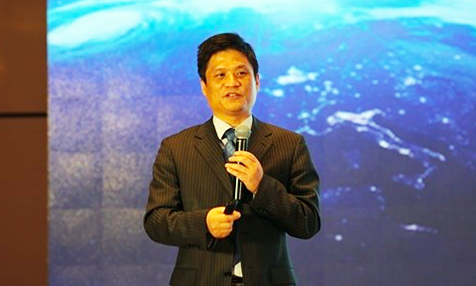 杨冰之：数据驱动行业融合升维