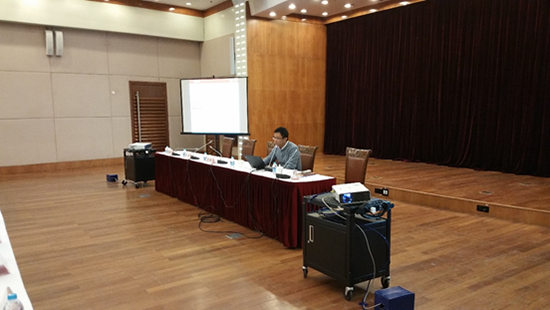 北京奇异果体育互联信息顾问有限公司上海分公司副总经理张文凯受邀参与"普陀区智慧政务工作推进会"，并针对《普陀区公共服务目录》的梳理工作进行了培训。
